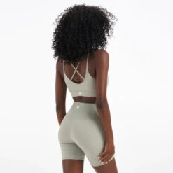 VUORI MINDSET BRA (VW186) -Azure Muse Store VW186EUC 01875 1200x crop center 45248.1658781738