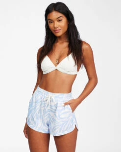 BILLABONG ROAD TRIPPIN (ABJNS00101) 8 BILLABONG ROAD TRIPPIN (ABJNS00101) -Azure Muse Store road trippin shorts clear sky csy billabong womens shorts gift 4 you 39767.1686066247